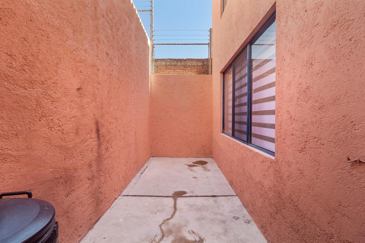 +Ms +Fascinante Suite +Alberca Y Jardines + Bernardo Quintana 18B Mendiola Exterior photo